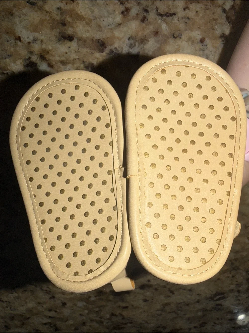 Kids Lion Sandals in Tan